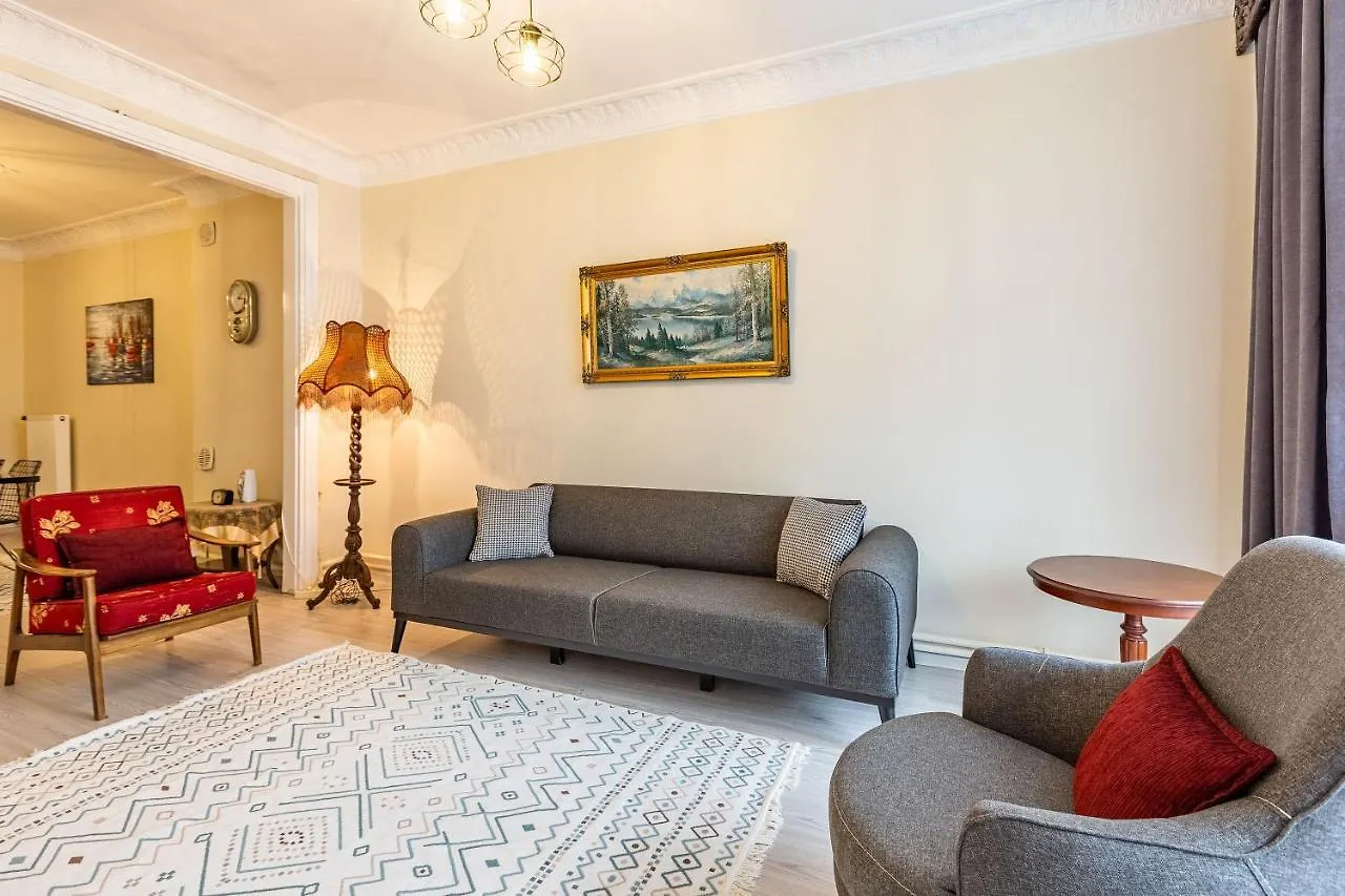 איסטמבול Charming Apartment Surrounded By Vibrant Attractions In Kadikoy טורקיה
